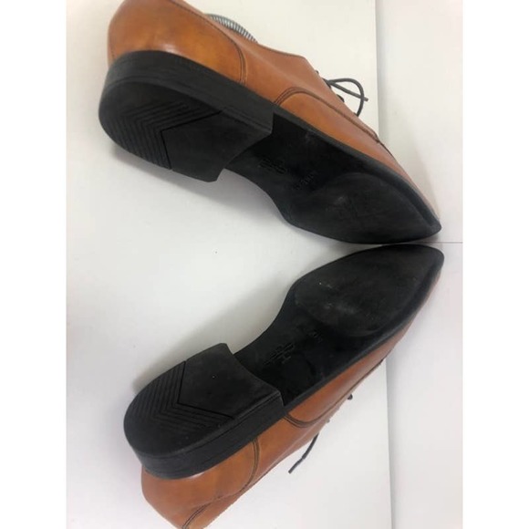 Cole Haan Men’s Leather   Split toe Lace Up , Size 9 1/2 main image 5
